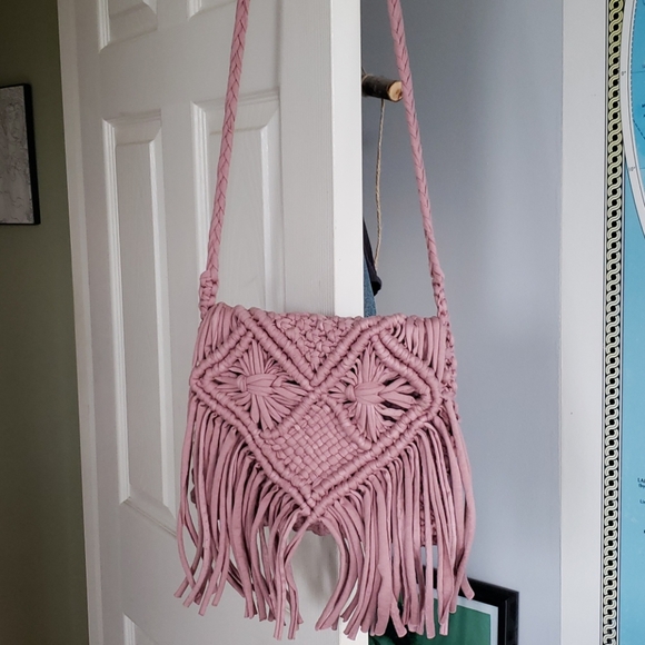 Handmade Macrame handbag - Picture 2 of 5